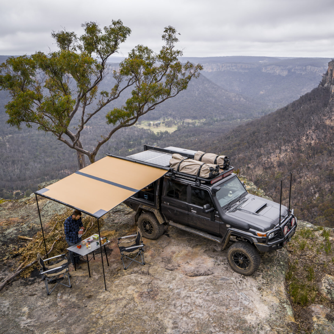 ARB TOLDO ALUMINIO BLACK EDITION CON LUZ LED DE 2.5 x 2.5M ARB TOLDO ALUMINIO BLACK EDITION CON LUZ LED DE 2.5 x 2.5M