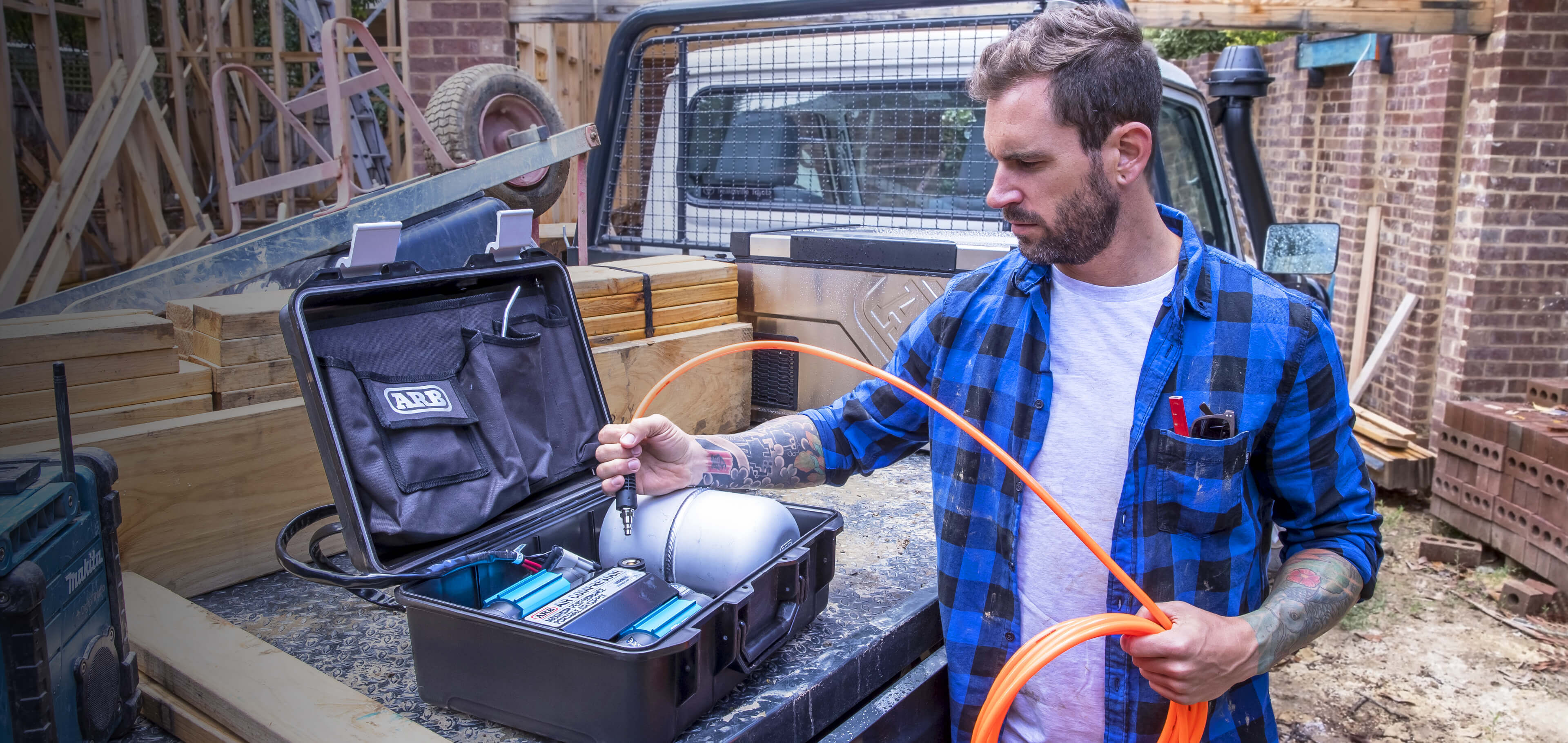 ARB COMPRESOR DOBLE 12V PORTATIL freeshipping - All Racing Perú ARB COMPRESOR DOBLE 12V PORTATIL freeshipping - All Racing Perú