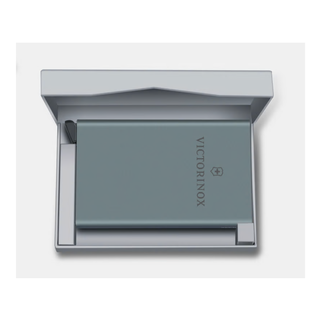 VICTORINOX ALTIUS SECRID, ESSENTIAL CARD WALLET, TITANIUM