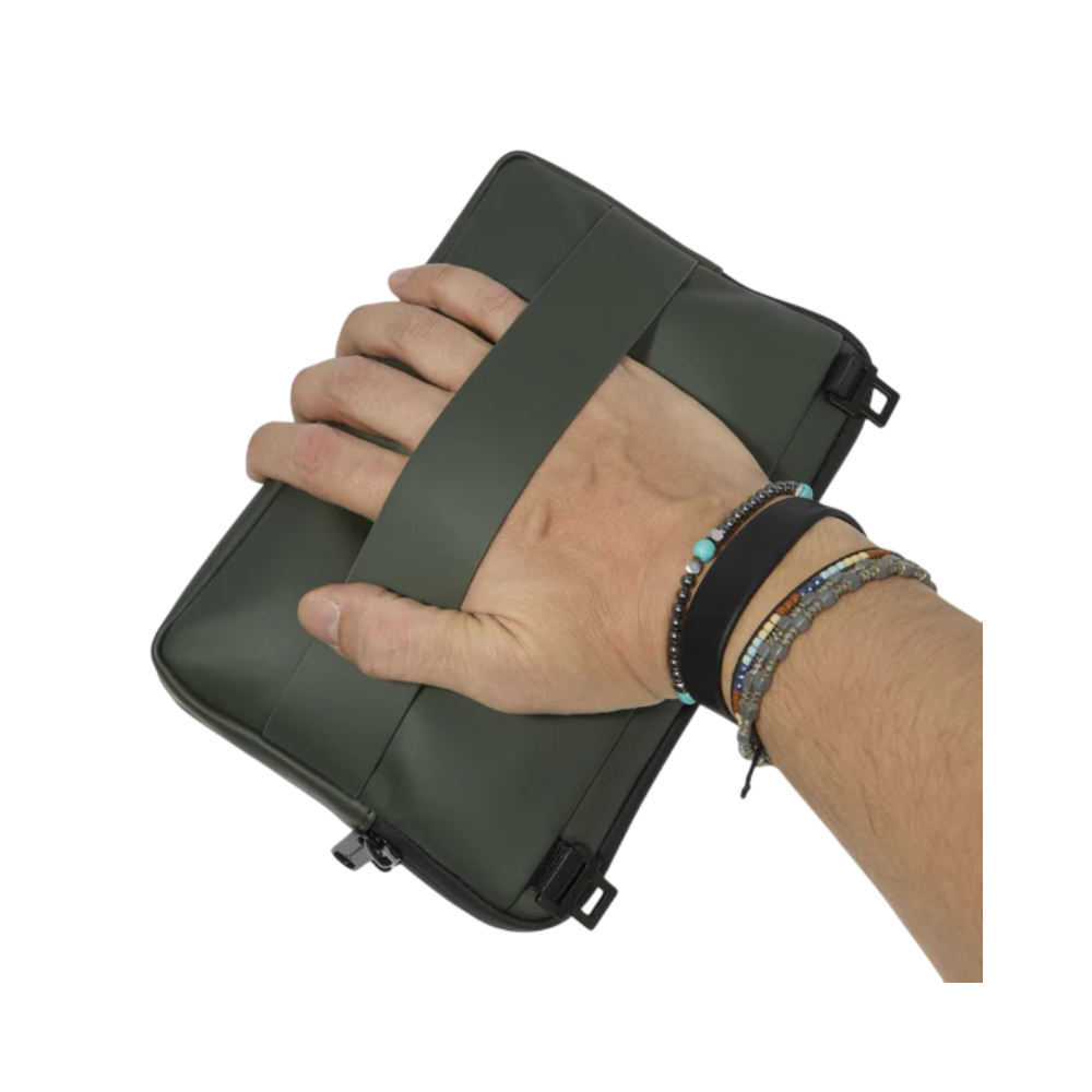 PIQUADRO BOLSO DE MANO IMPERMEABLE